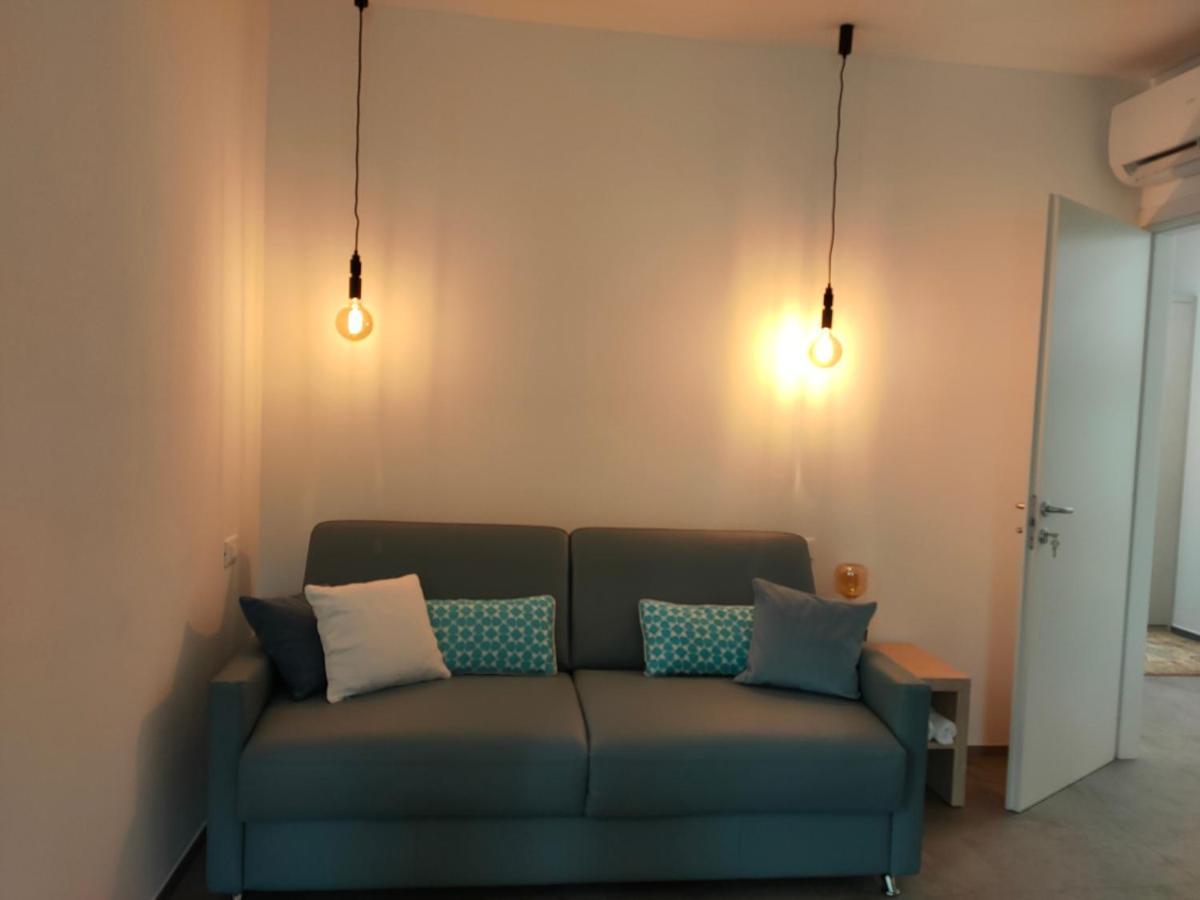 Iris Ar Holiday-Home Пескьера-дель-Гарда Экстерьер фото